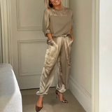 Averielle – Luksuzni Lepršavi Dvodijelni Set